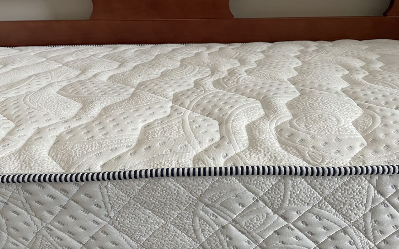 отзыв о Матрас DreamLine Sky-high Middle/Hard S1000 фото 2